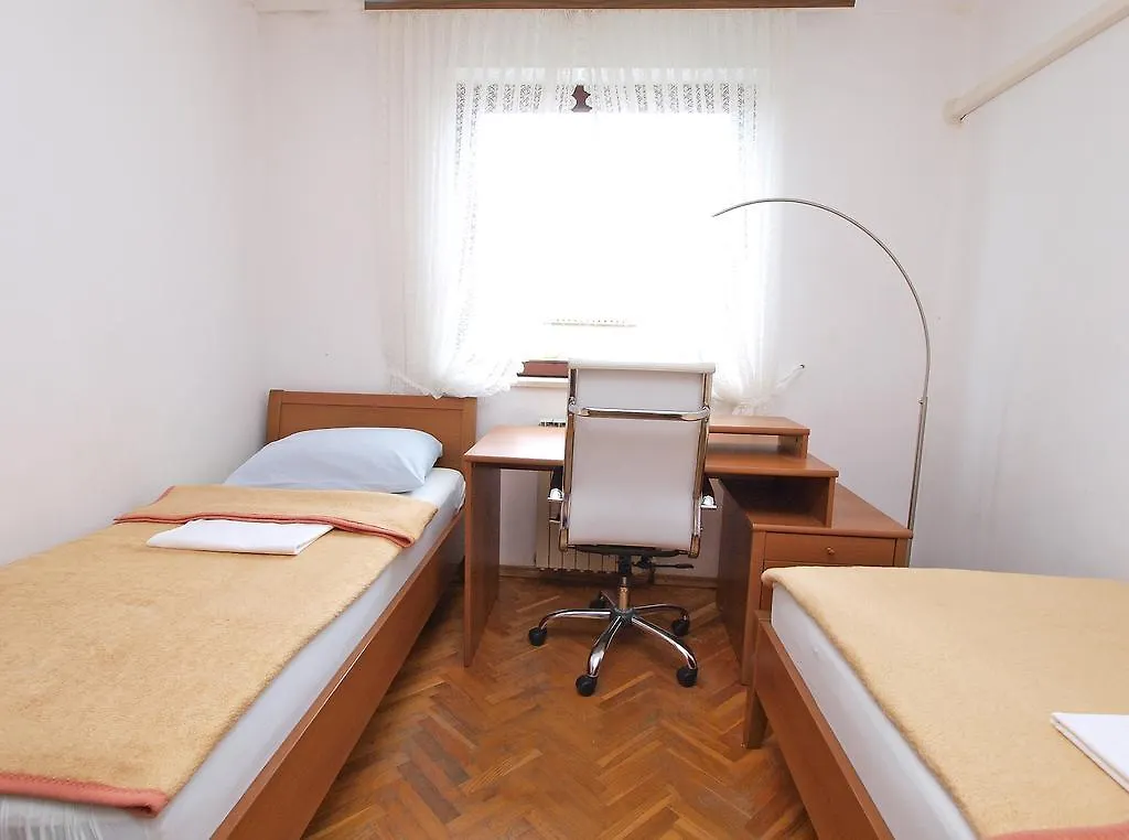 Apartments Prostin 772