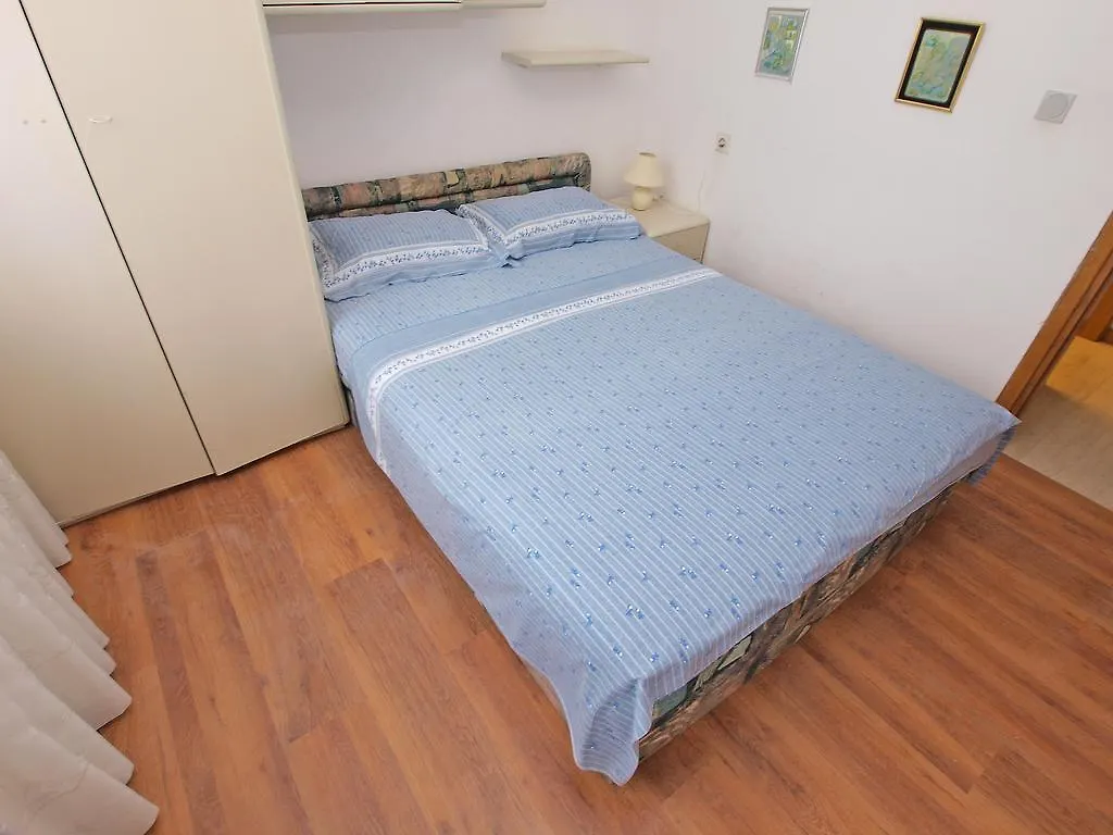 Apartments Prostin 772 Croatia